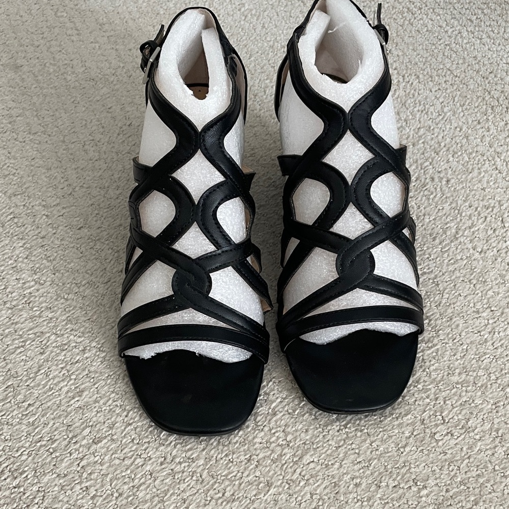 Adrienne Vittadini Black and White Geometric Heels